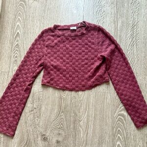 Le Lis Collection Textured Long Sleeve Crop Top